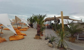Отель Apartament studio Summerland Mamaia  Мамая
